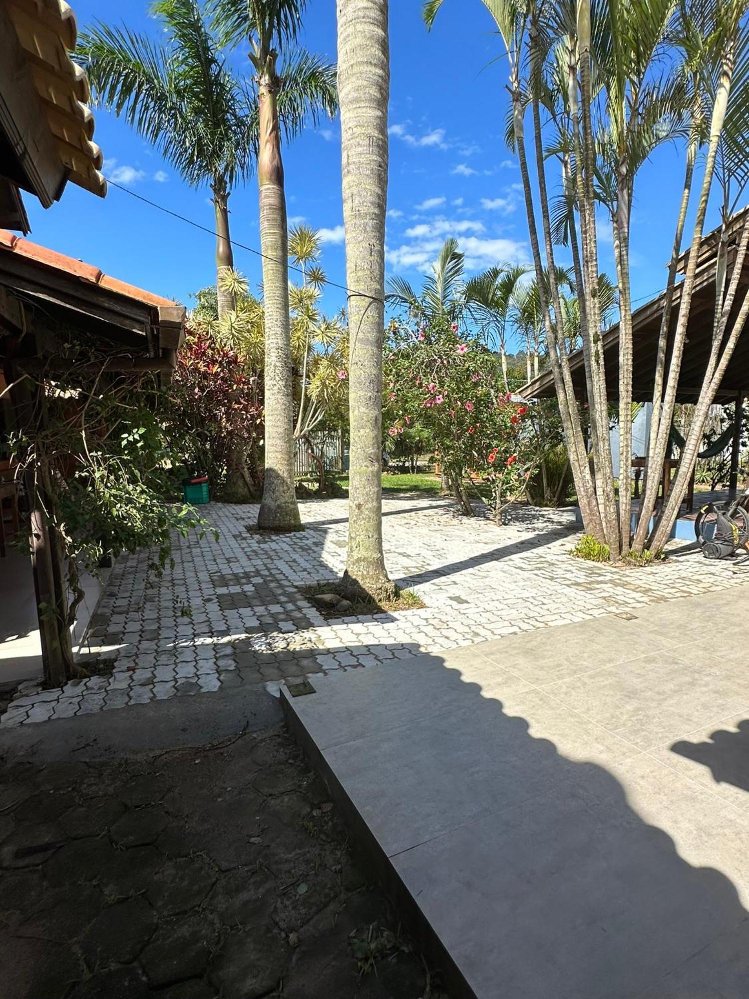 Chales Solana Localizados 50 Metros Do Mar Garopaba Exteriör bild